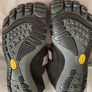 Vibram FiveFingers!!!